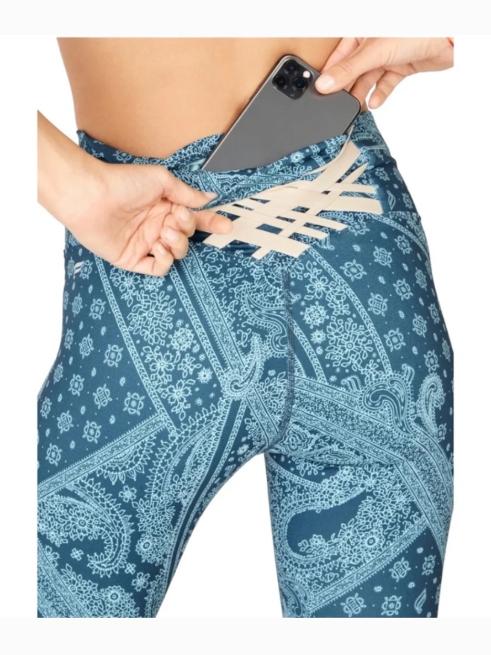 Fabletics Boost PowerHold High-Waisted 7/8 Legging Blue Bandana Paisley Small - Picture 5 of 14